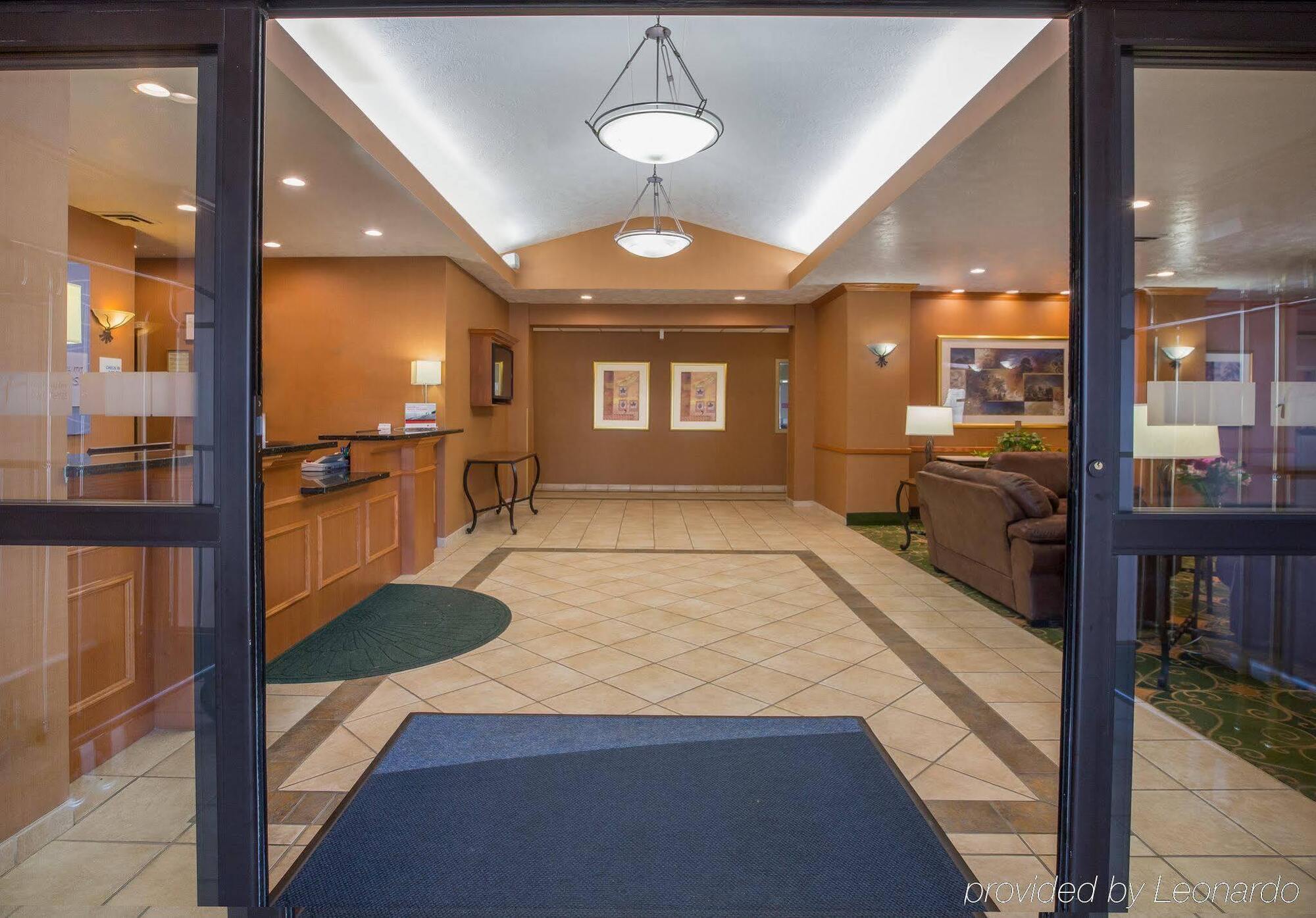 Express East By Ihg 3* Billings